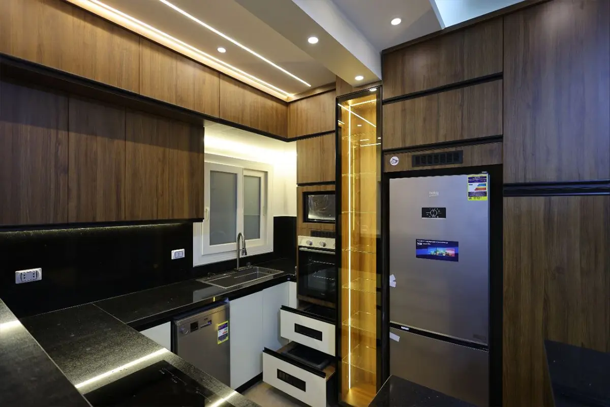 Kitchen 2...